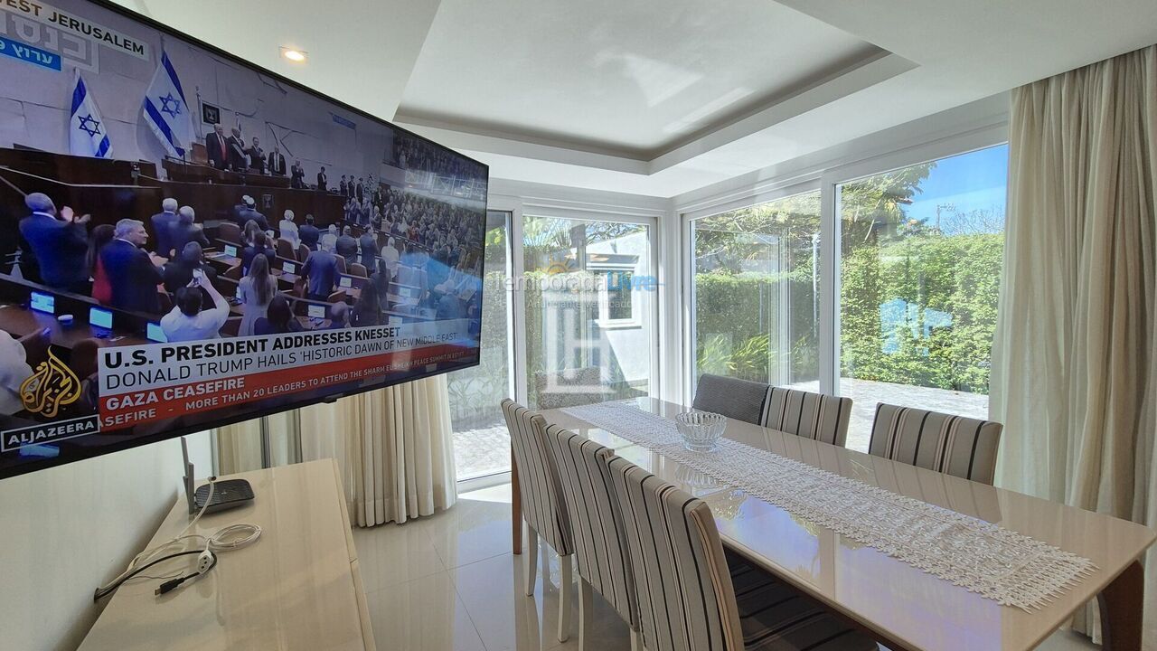 Casa para aluguel de temporada em Florianopolis (Jurerê Internacional)