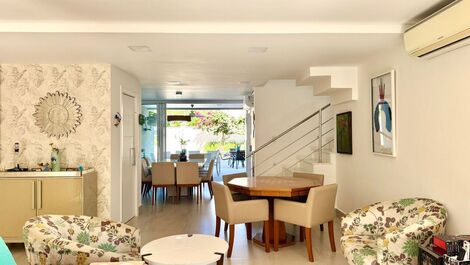 Baleia, 4 suites, private pool, gourmet space, sleeps 8