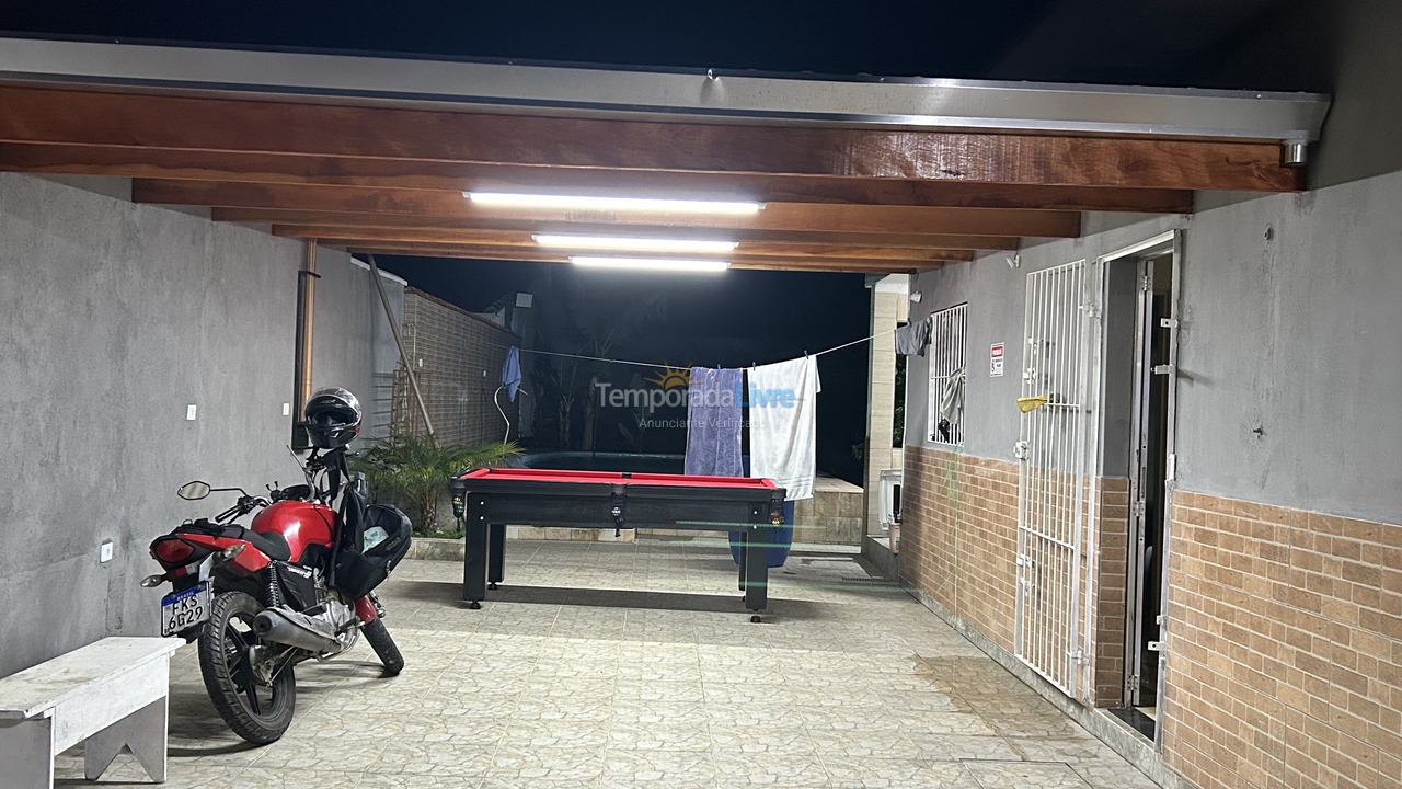 House for vacation rental in Mongaguá (Jd Santa Eugênia)