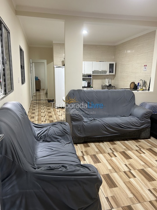 House for vacation rental in Mongaguá (Jd Santa Eugênia)