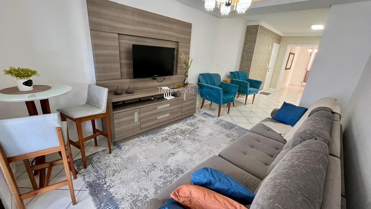 Apartamento para aluguel de temporada em Itapema (Meia Praia)