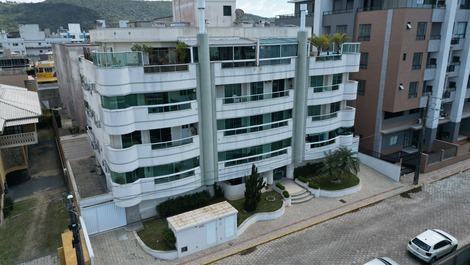 Amplio deparartamento cerca del mar