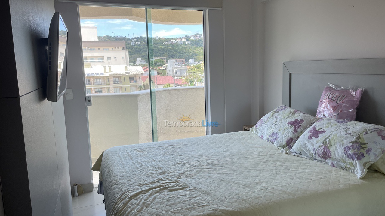 Apartamento para aluguel de temporada em Bombinhas (Praia de Bombas)