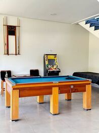 Encanto das águas casa de campo em Igarata pé na agua