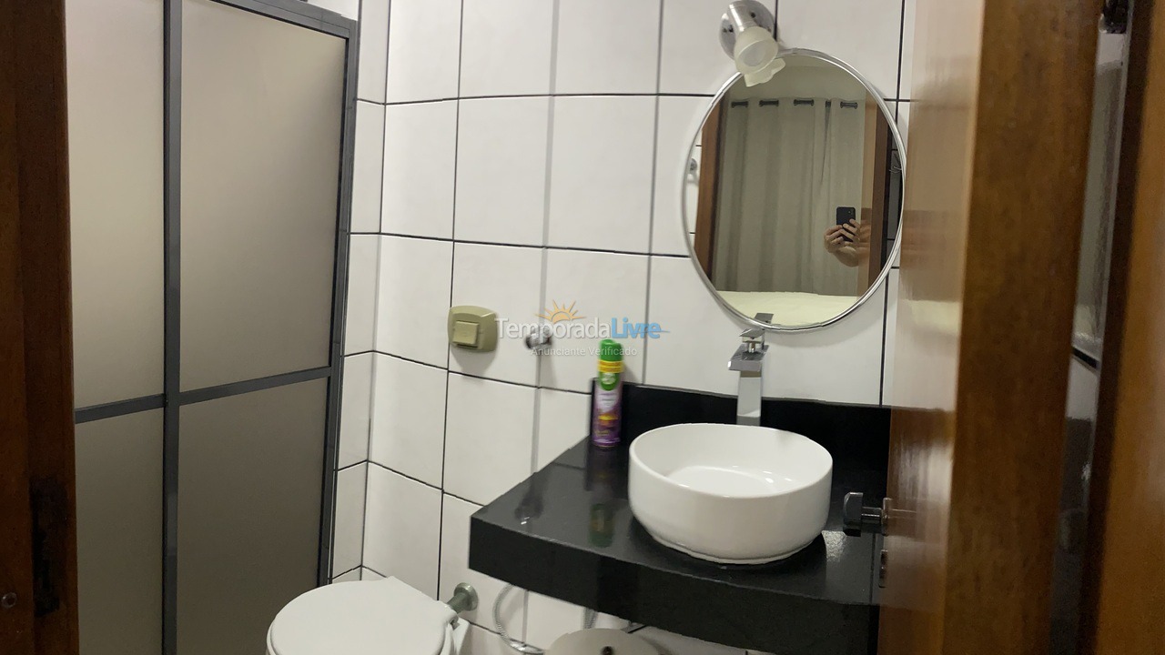 Casa para aluguel de temporada em Itapema (Meia Praia)