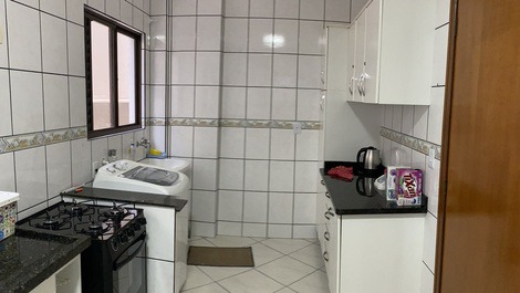 Apartamento há 160 metros da praia