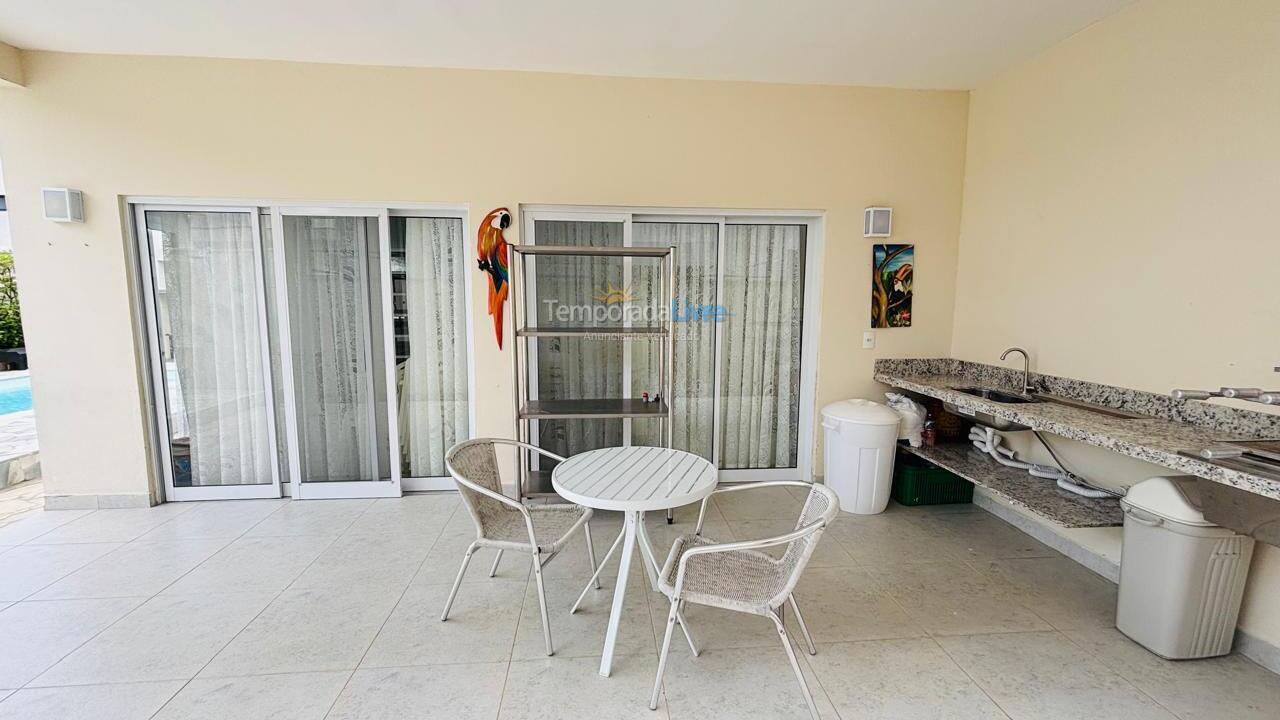 Casa para aluguel de temporada em Ubatuba (Lagoinha)