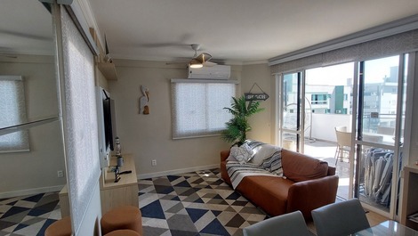 Excellent coverage 50m from Ingleses North Beach