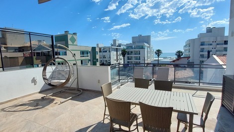 Excellent coverage 50m from Ingleses North Beach