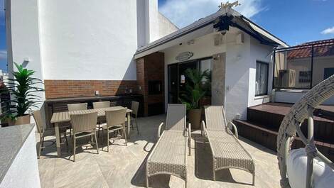 Excellent coverage 50m from Ingleses North Beach