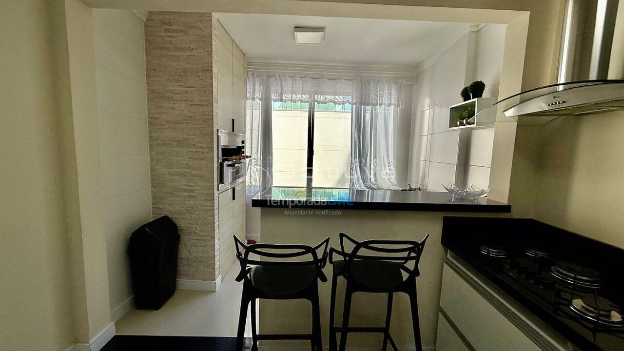 Apartment for vacation rental in Balneário Camboriú (Centro)