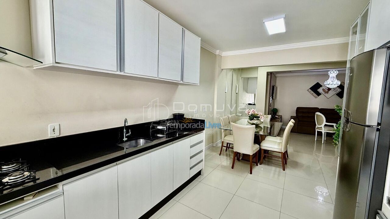 Apartment for vacation rental in Balneário Camboriú (Centro)