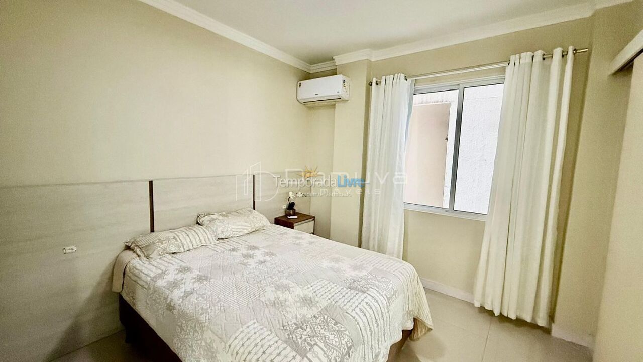 Apartment for vacation rental in Balneário Camboriú (Centro)