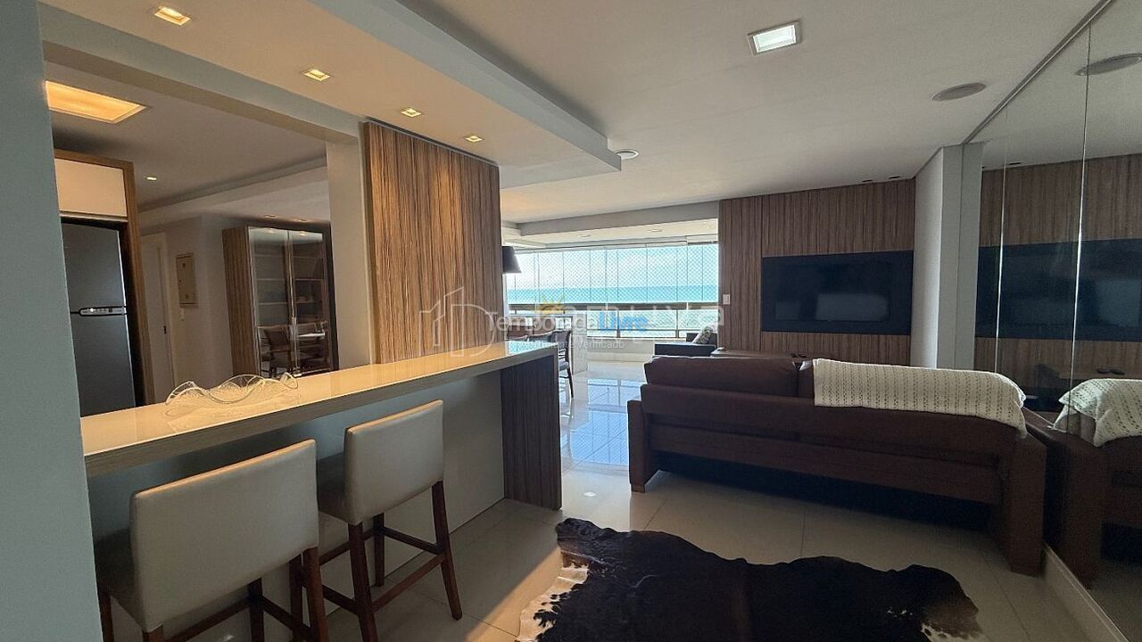 Apartamento para aluguel de temporada em Balneário Camboriú (Praia Central)