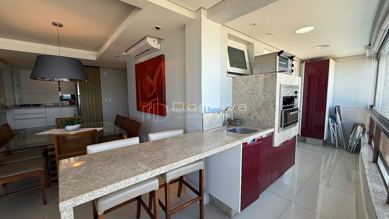 Apartamento para aluguel de temporada em Balneário Camboriú (Praia Central)