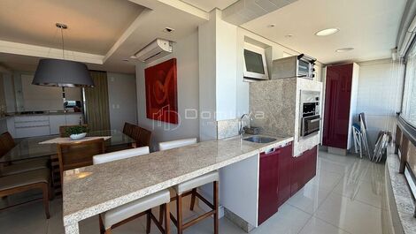 Locação Temporada frente mar 3 quartos, sendo 1 suíte em Balneário...