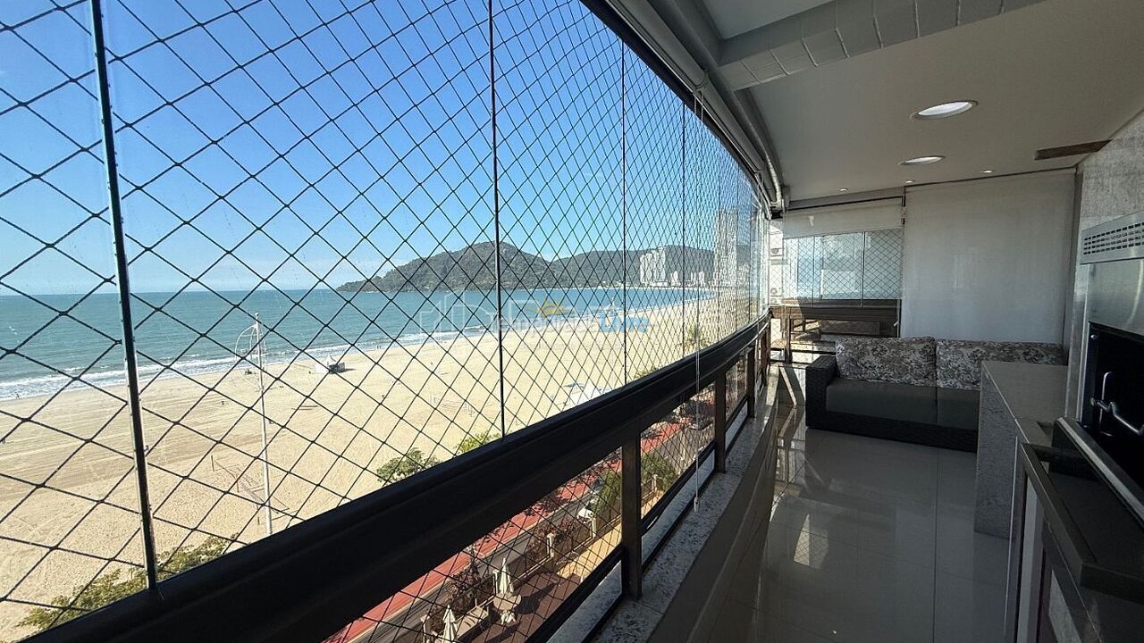 Apartamento para aluguel de temporada em Balneário Camboriú (Praia Central)