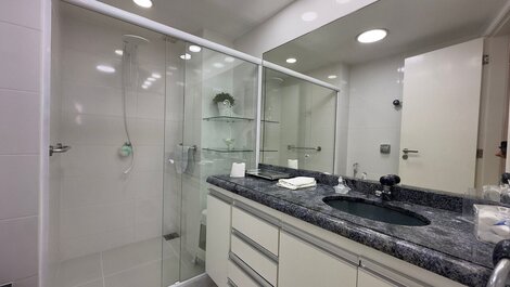 LB - RJ113 Apartamento Frente Mar Barra Beach Aluguel de Temporada