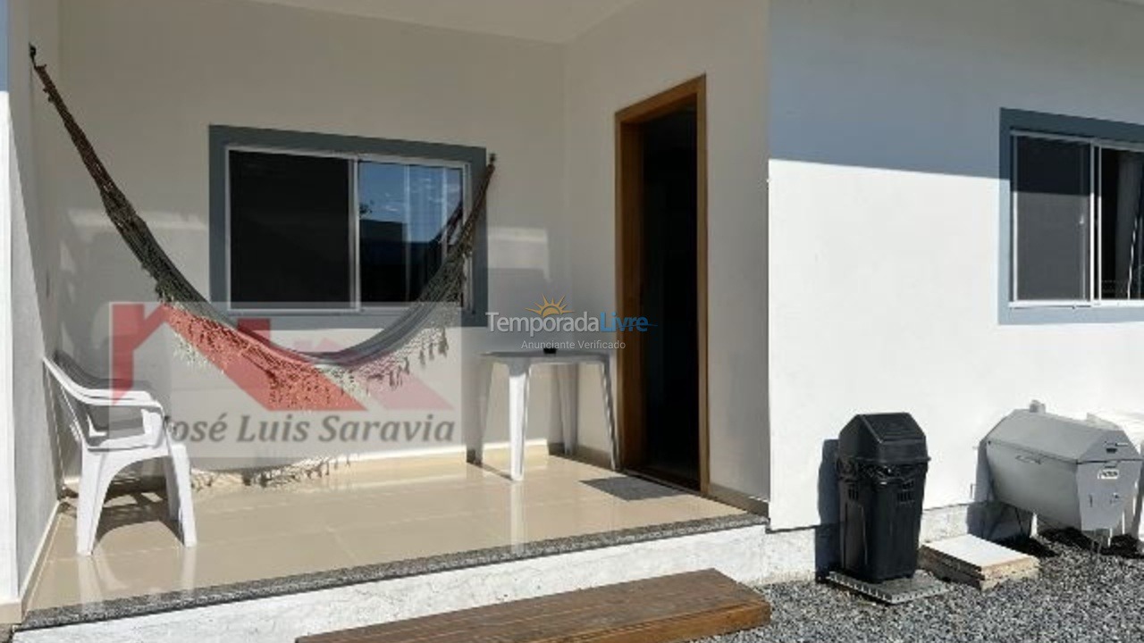 Apartamento para aluguel de temporada em Bombinhas (Praia de Bombas)