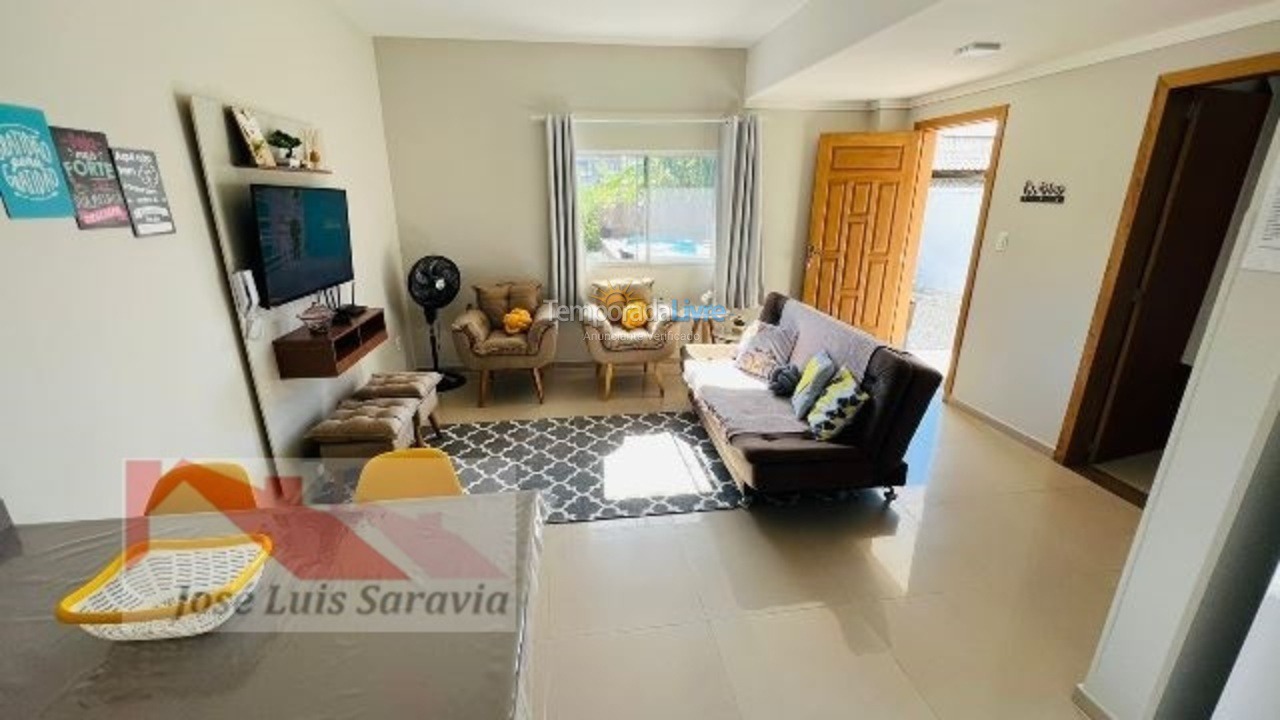 Apartamento para aluguel de temporada em Bombinhas (Praia de Bombas)