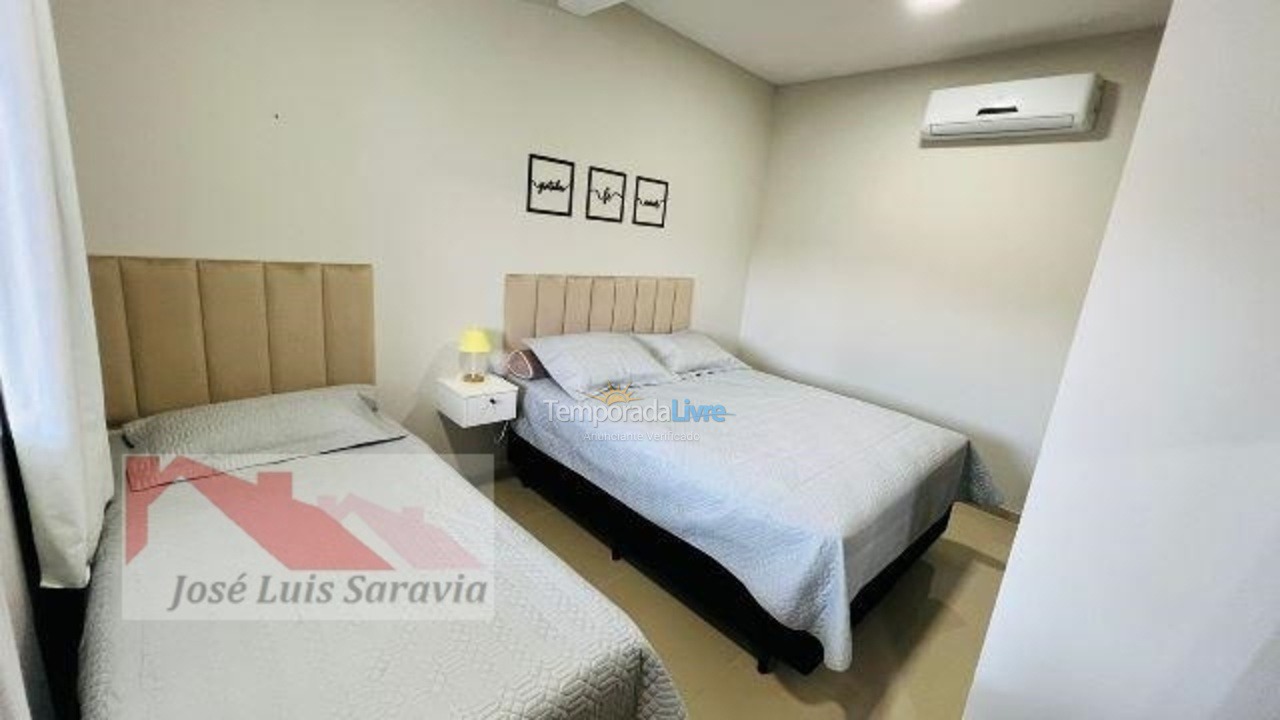 Apartamento para aluguel de temporada em Bombinhas (Praia de Bombas)