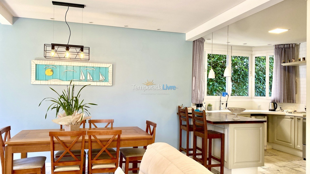 House for vacation rental in Bombinhas (Canto Grande)