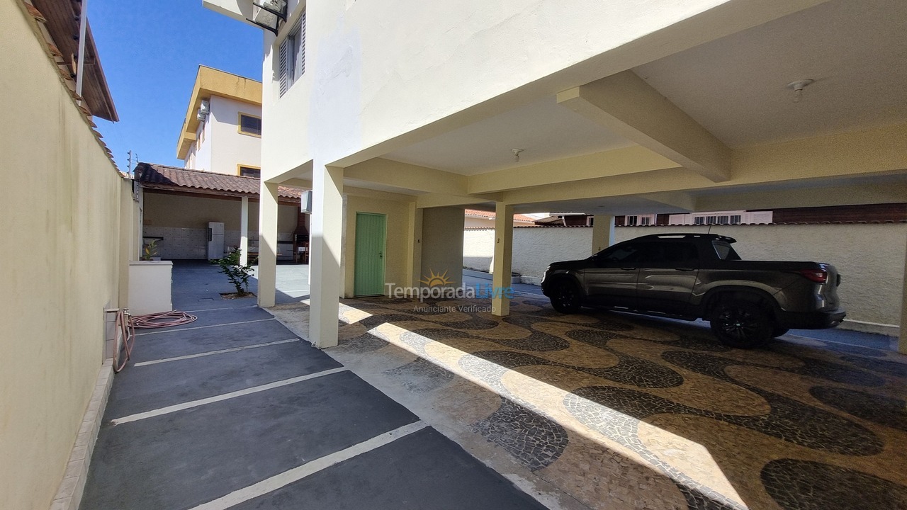 Casa para aluguel de temporada em Ubatuba (Praia Grande)