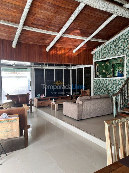 Casa para aluguel de temporada em Ilhabela (Engenho Dágua)