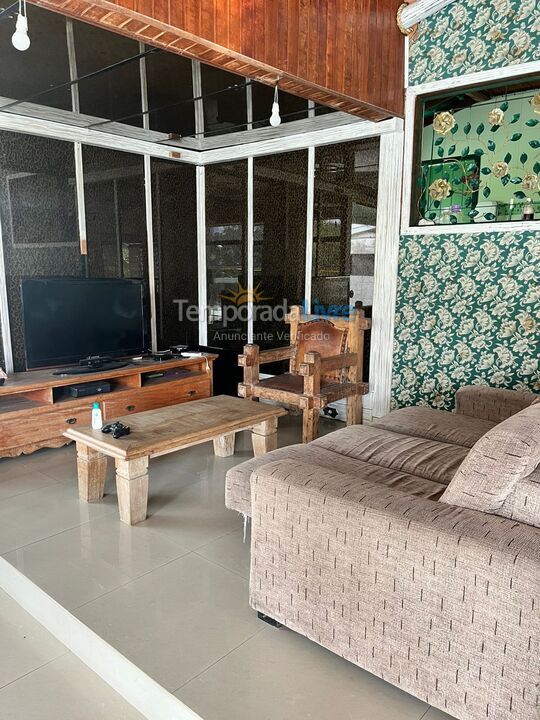 Casa para aluguel de temporada em Ilhabela (Engenho Dágua)