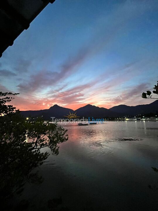 Casa para aluguel de temporada em Ilhabela (Engenho Dágua)