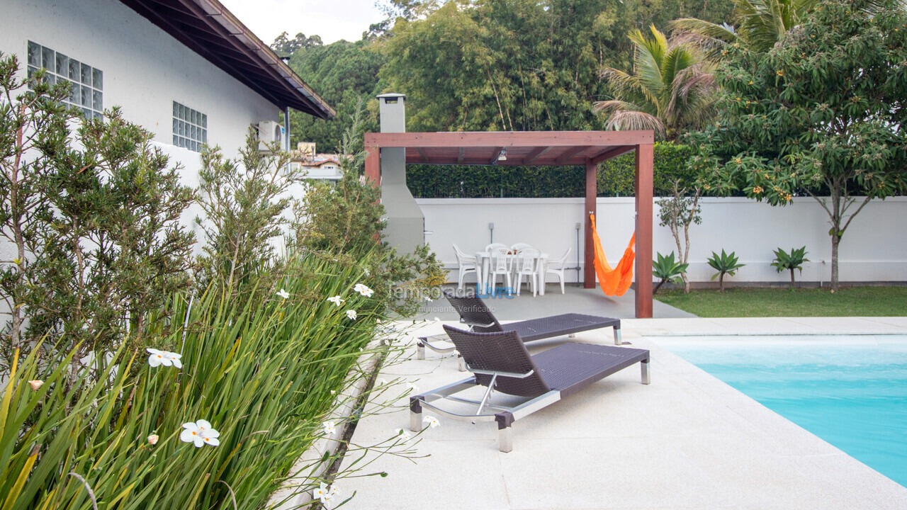 Casa para aluguel de temporada em Florianopolis (Canasvieiras)