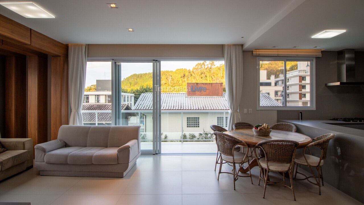 Casa para aluguel de temporada em Florianopolis (Canasvieiras)