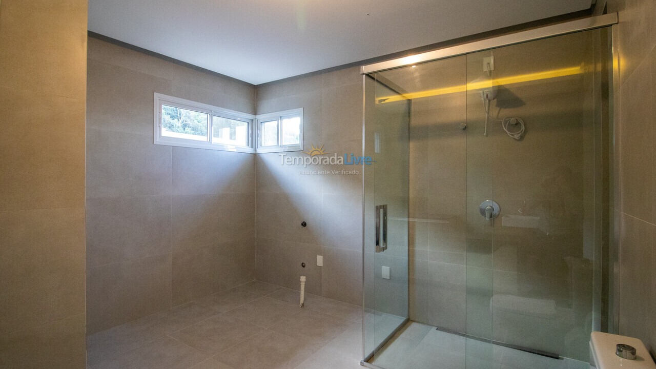 Casa para aluguel de temporada em Florianopolis (Canasvieiras)