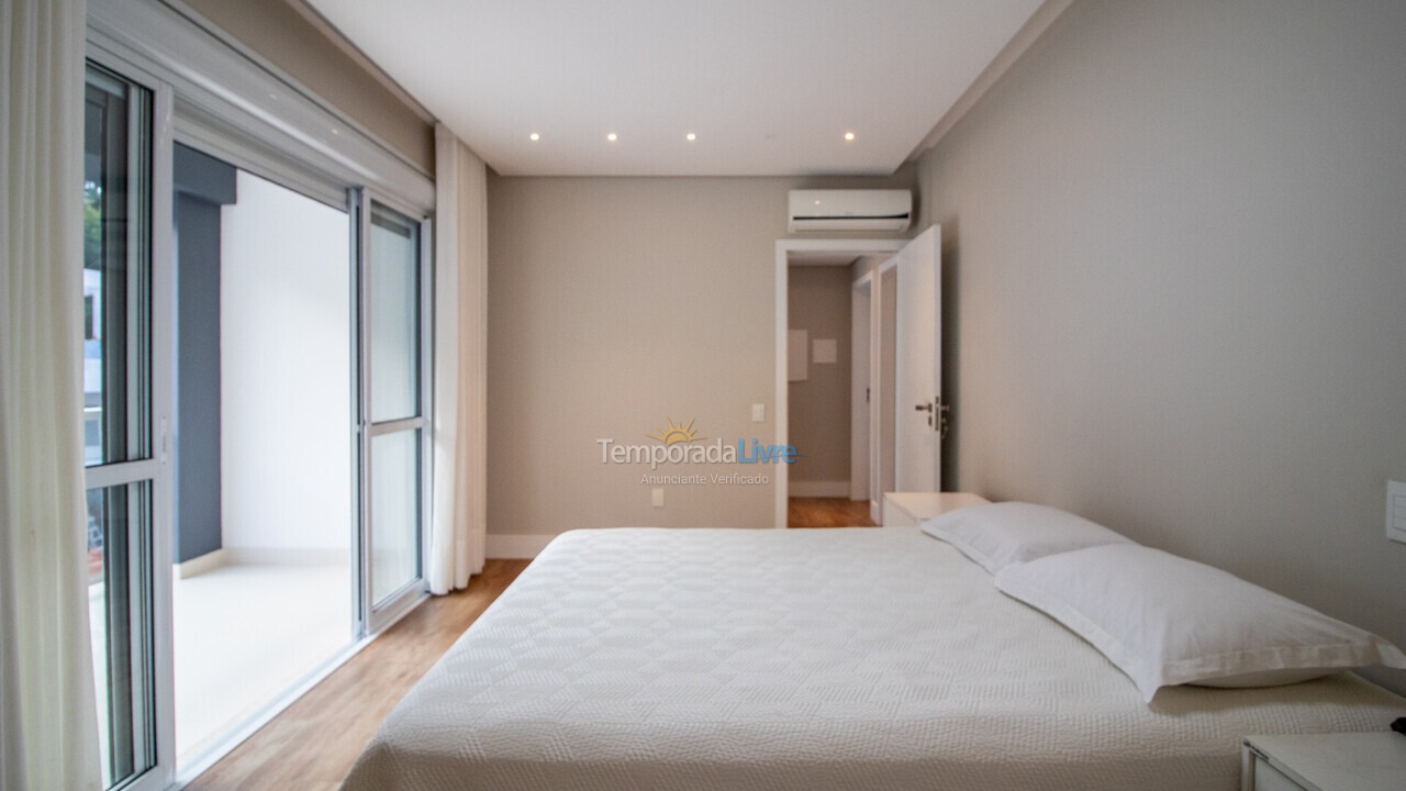 Casa para aluguel de temporada em Florianopolis (Canasvieiras)