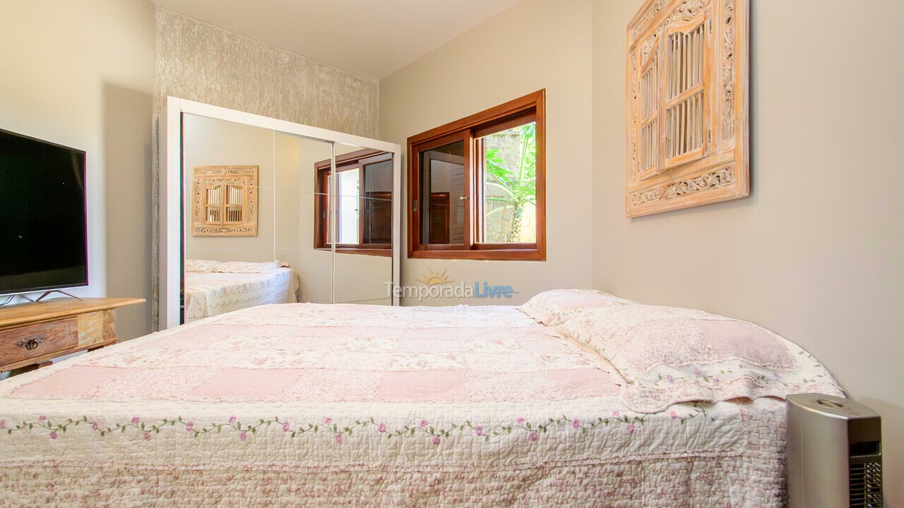 House for vacation rental in Florianópolis (Centro)