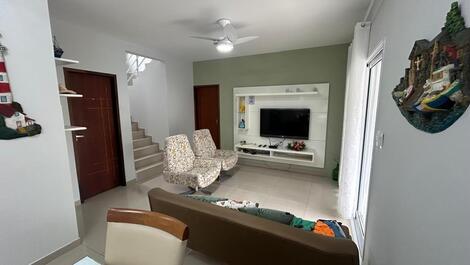 🏡 Linda Casa com Piscina na Praia de Bombas 🌊