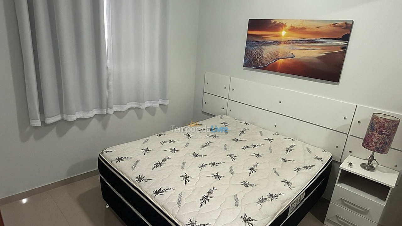 Casa para aluguel de temporada em Bombinhas (Praia de Bombas)