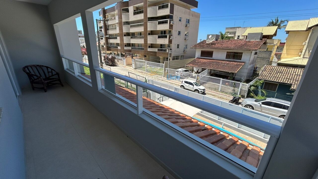 Casa para aluguel de temporada em Bombinhas (Praia de Bombas)