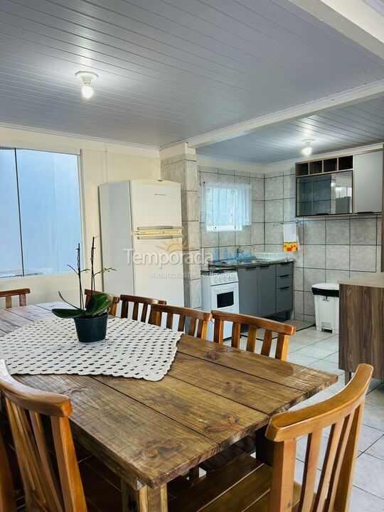 House for vacation rental in Bombinhas (Praia de Bombas)