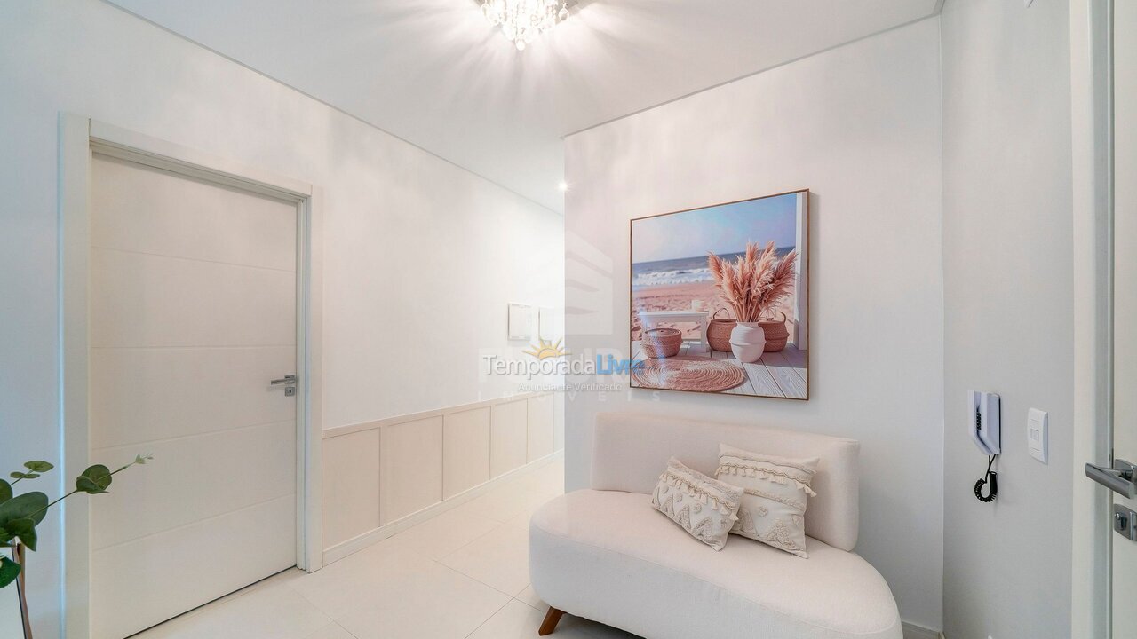 Apartamento para aluguel de temporada em Bombinhas (Praia de Bombas)