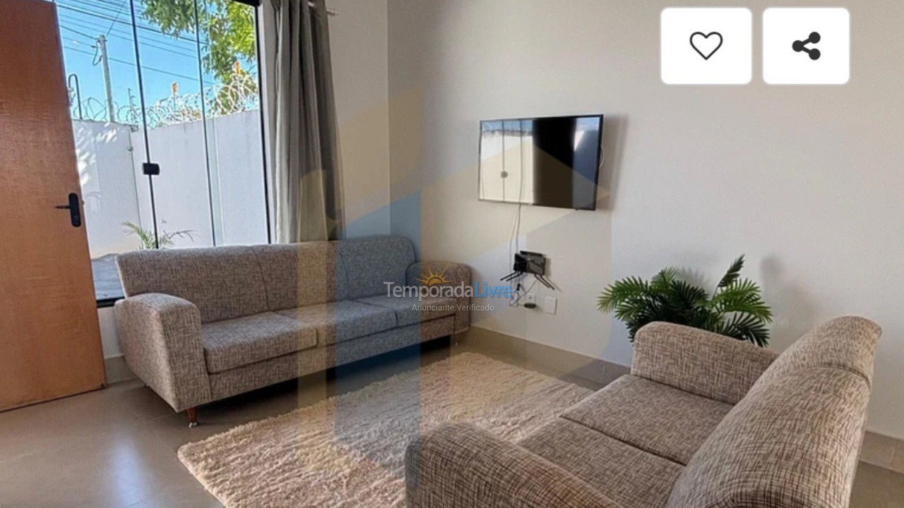 Casa para aluguel de temporada em Caldas Novas (Setor de Mansoes Aguas Quentes)