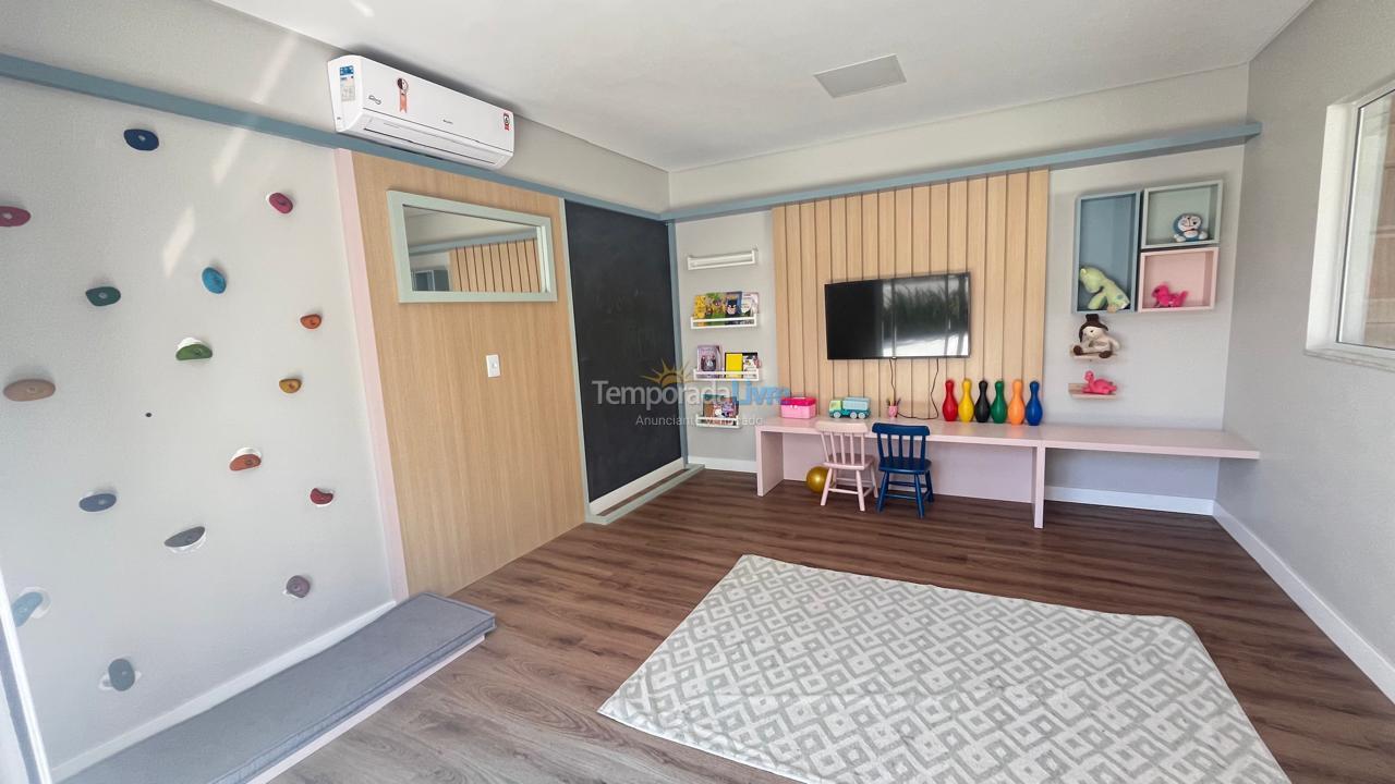 Casa para alquiler de vacaciones em Florianopolis (Praia dos Ingleses)