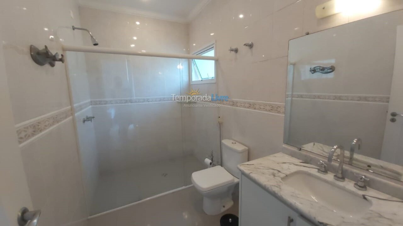 Chácara / sítio para aluguel de temporada em Bertioga (Riviera de São Lourenço)