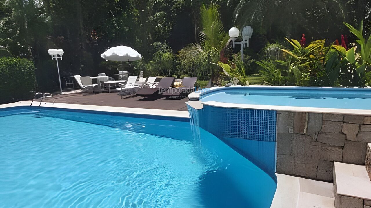 Chácara / sítio para aluguel de temporada em Bertioga (Riviera de São Lourenço)