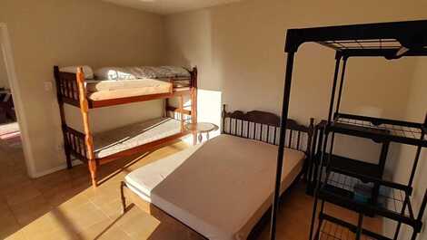 Great kitchenette 30m from Prainha, sleeps 4, WI-FI