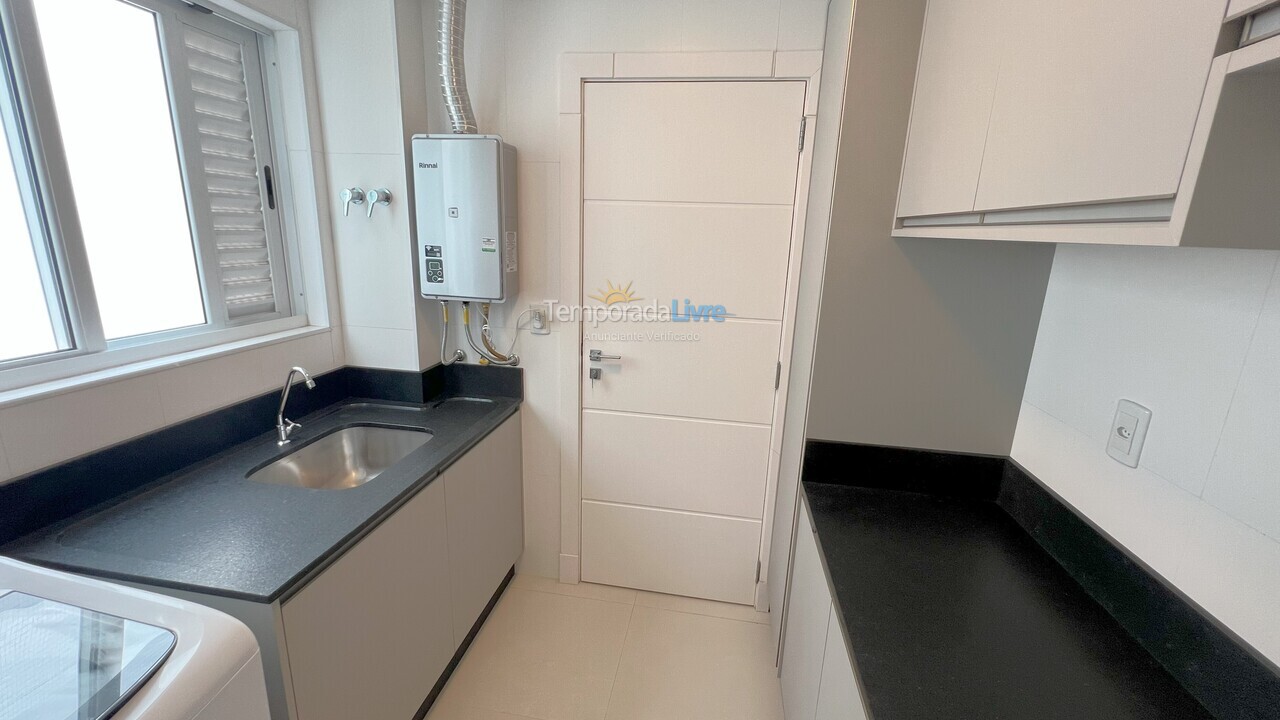 Apartamento para aluguel de temporada em Itapema (Centro)
