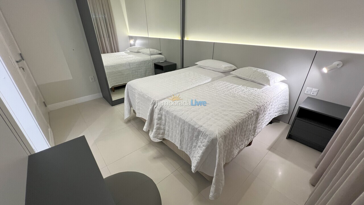 Apartamento para aluguel de temporada em Itapema (Centro)