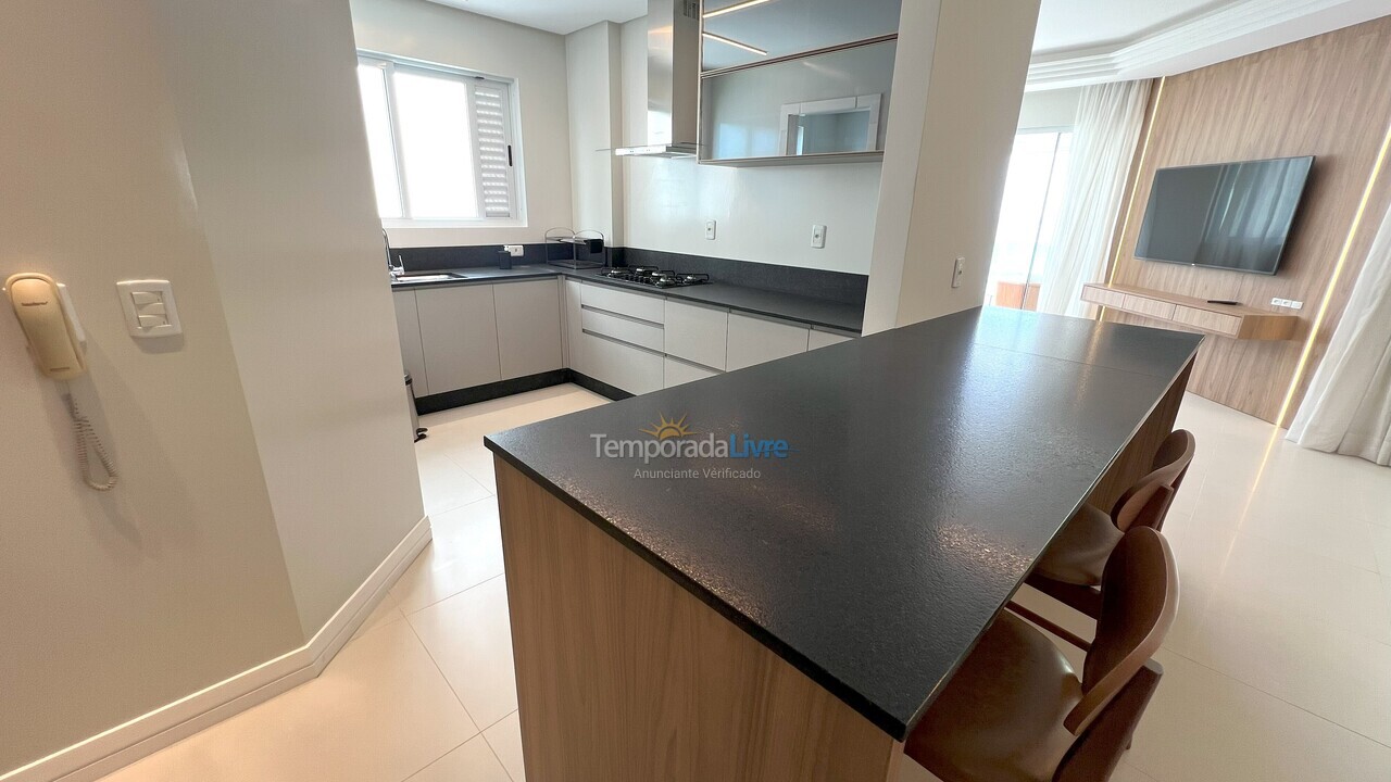 Apartamento para aluguel de temporada em Itapema (Centro)