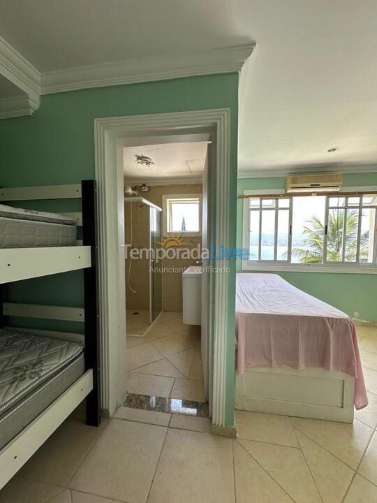 Casa para aluguel de temporada em Guarujá (Enseada)