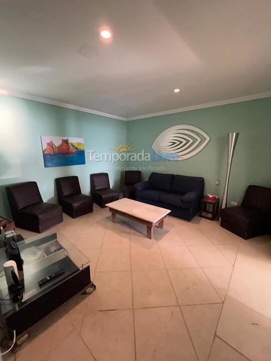 Casa para aluguel de temporada em Guarujá (Enseada)